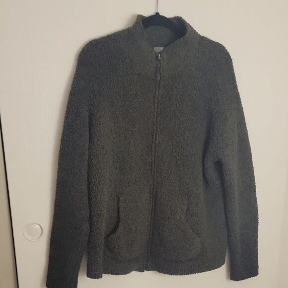 Cozy Olive Green Fleece Jacket - Picture 1 of 8
